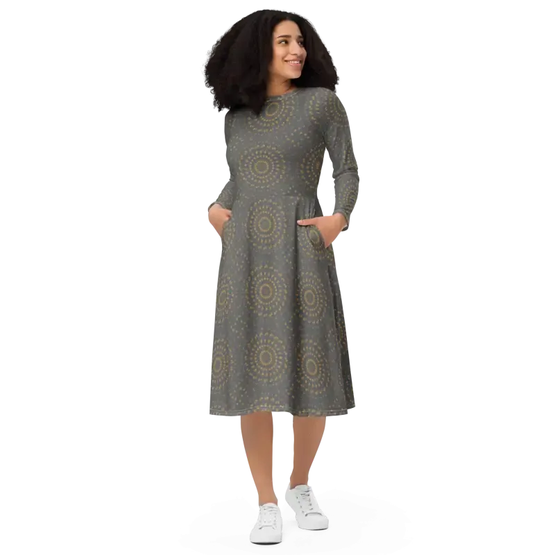 Chic Long Sleeve Midi Dress Elevates Style