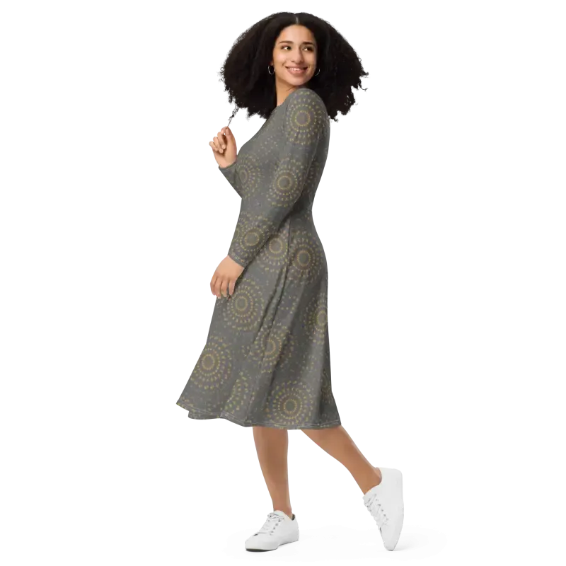 Chic Long Sleeve Midi Dress Elevates Style