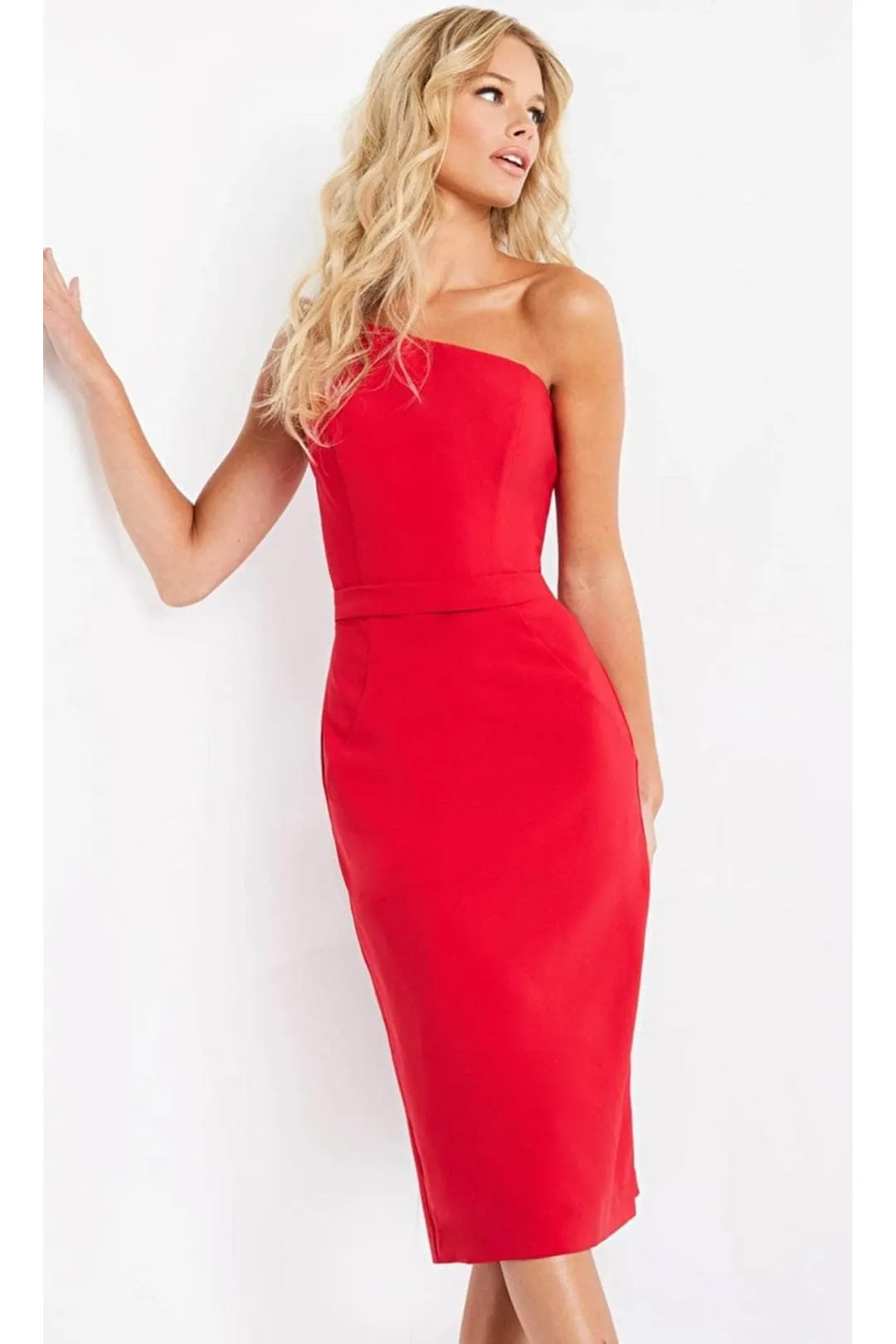 Christmas Dress in Red Jersey Column Style For A Holiday Party
