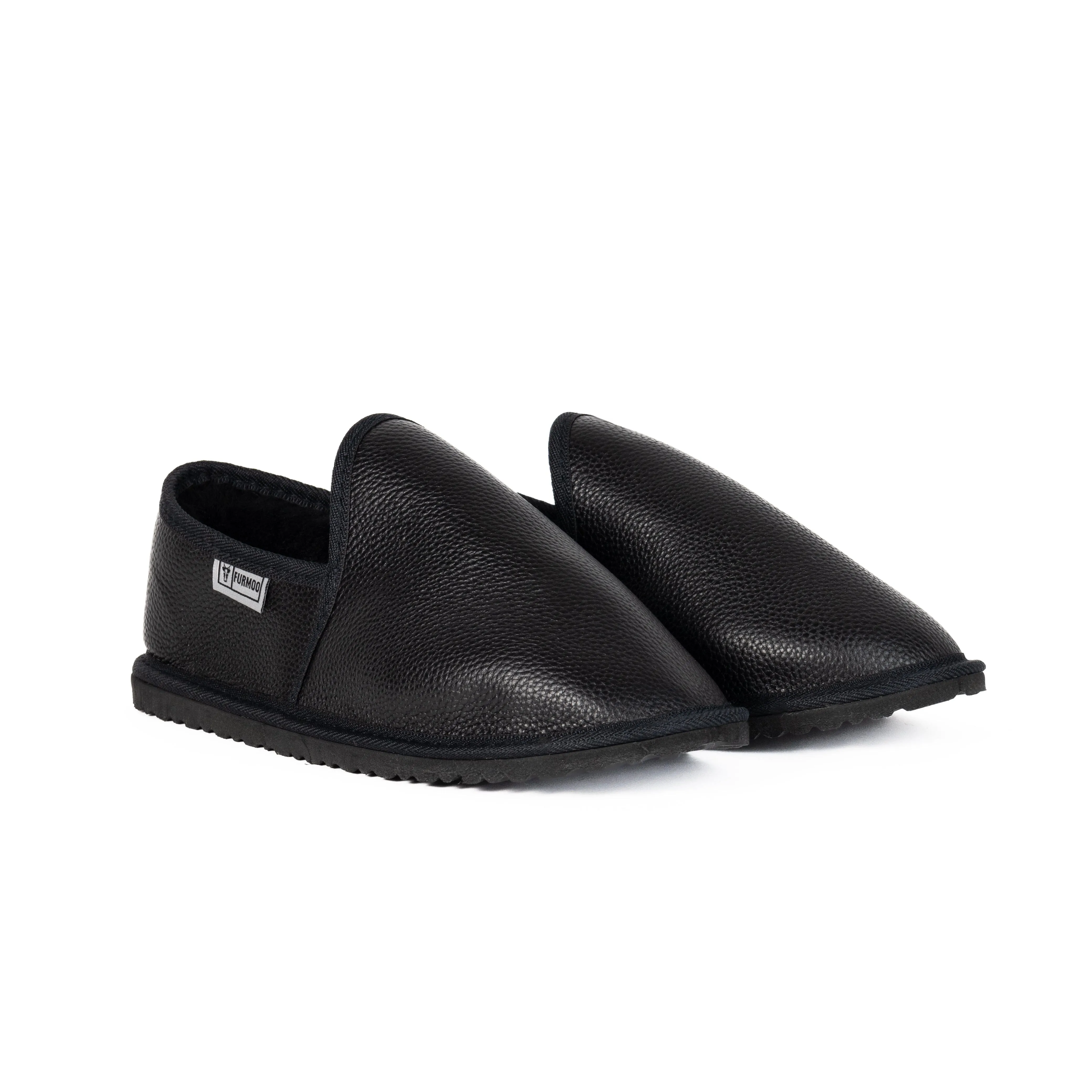 Enclosed Stealth Leather Moodles