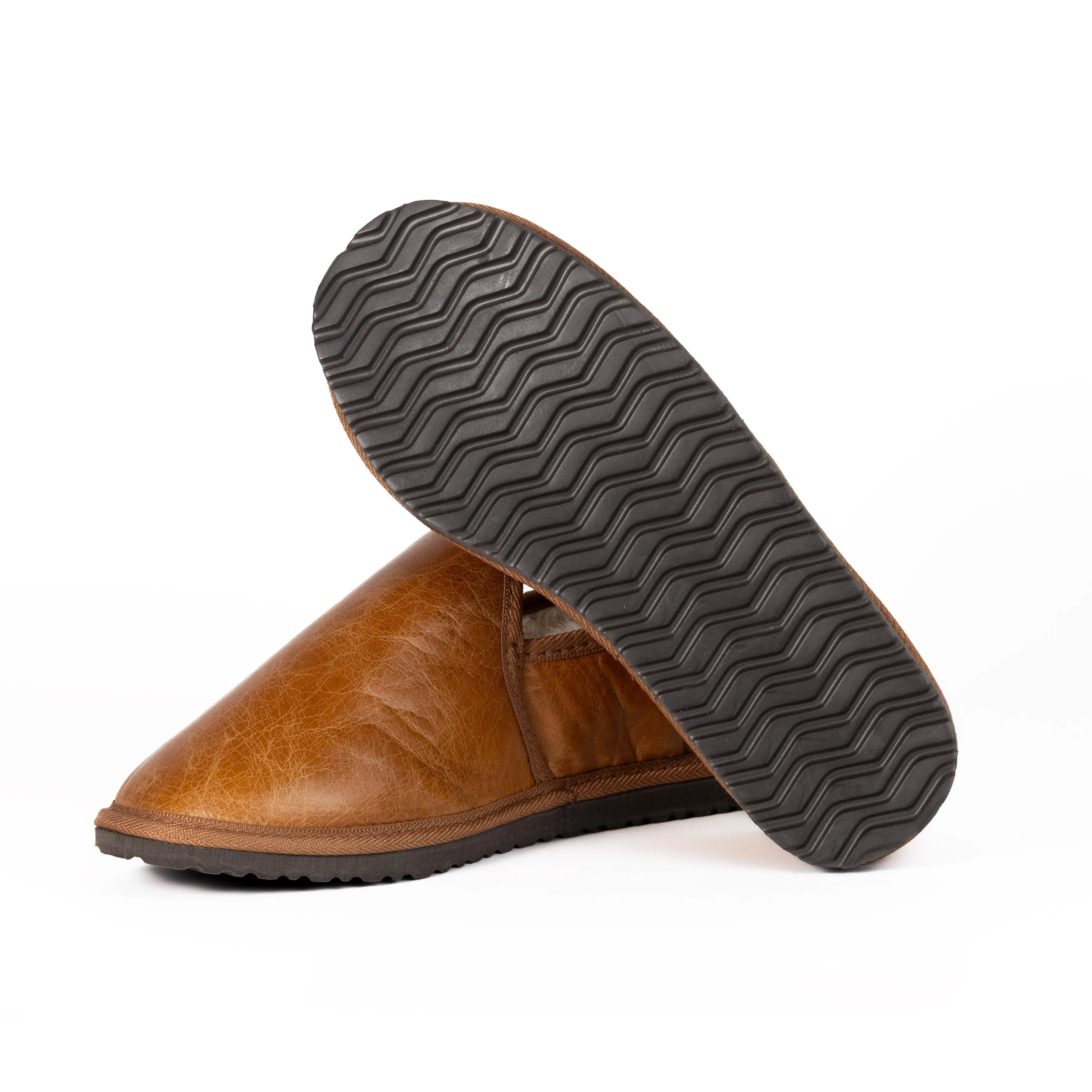 Enclosed Stealth Leather Moodles