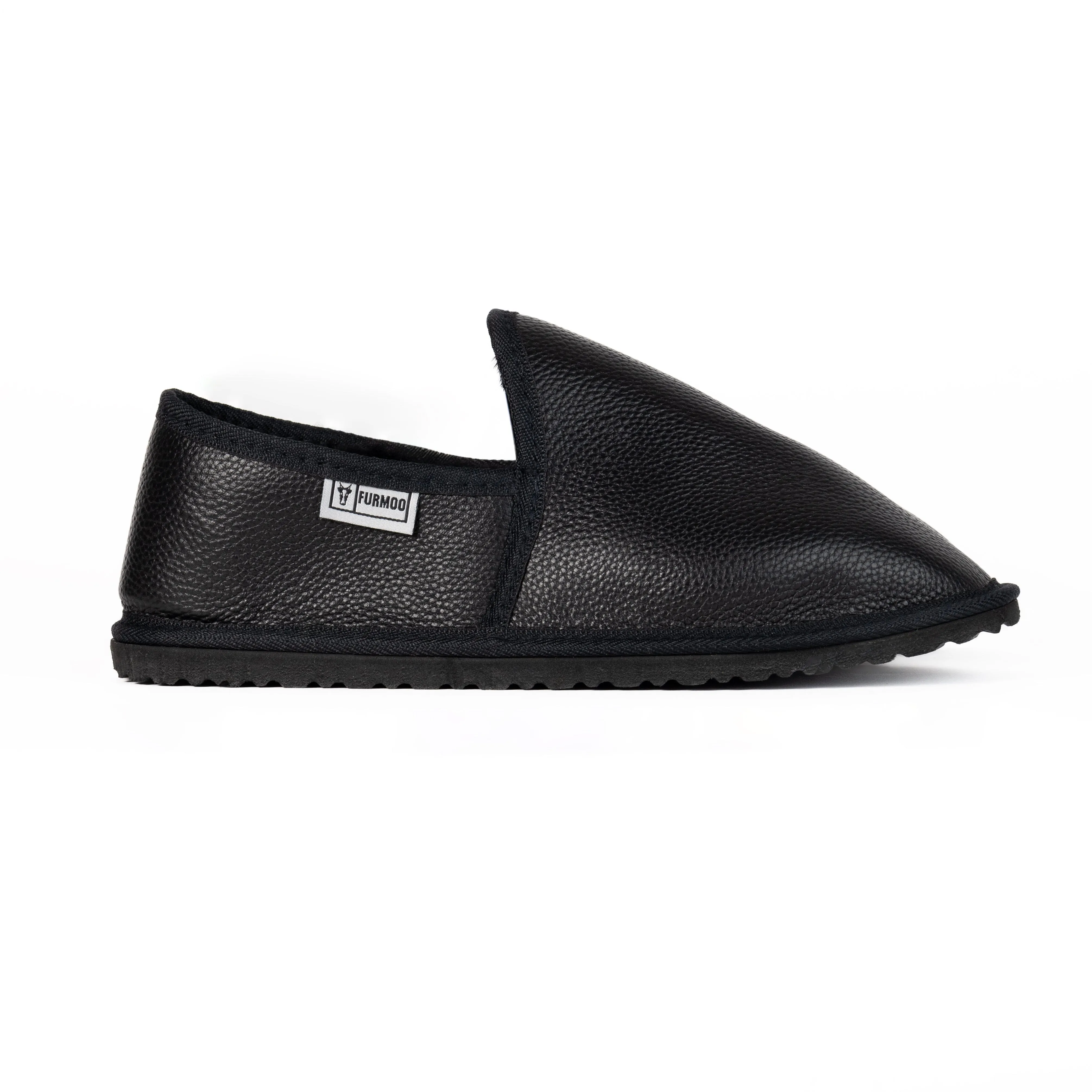 Enclosed Stealth Leather Moodles