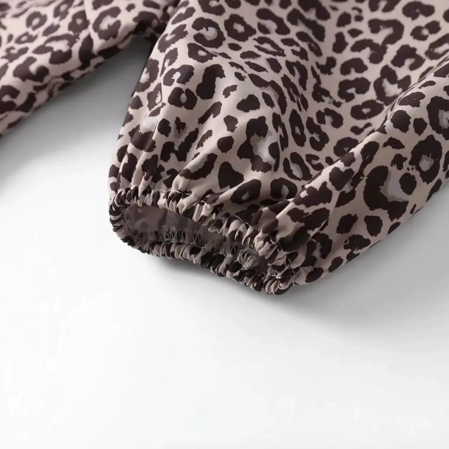 Félin Sauvage Set – Leopard print – Flirty mini skirt