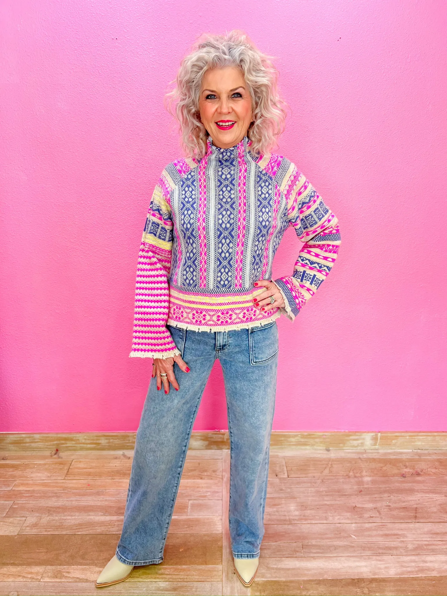 Free To Roam Sweater - Navy/Pink