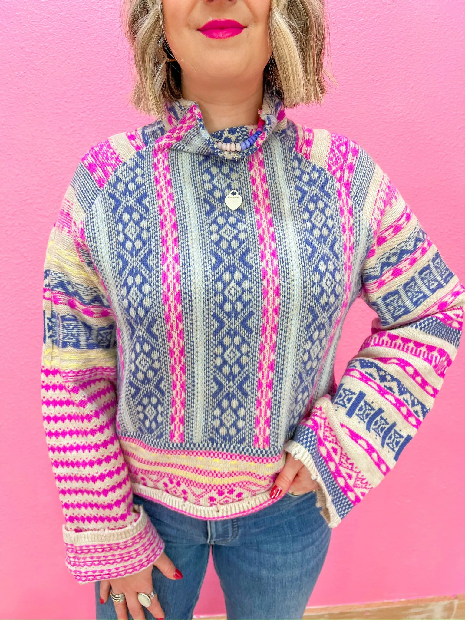 Free To Roam Sweater - Navy/Pink