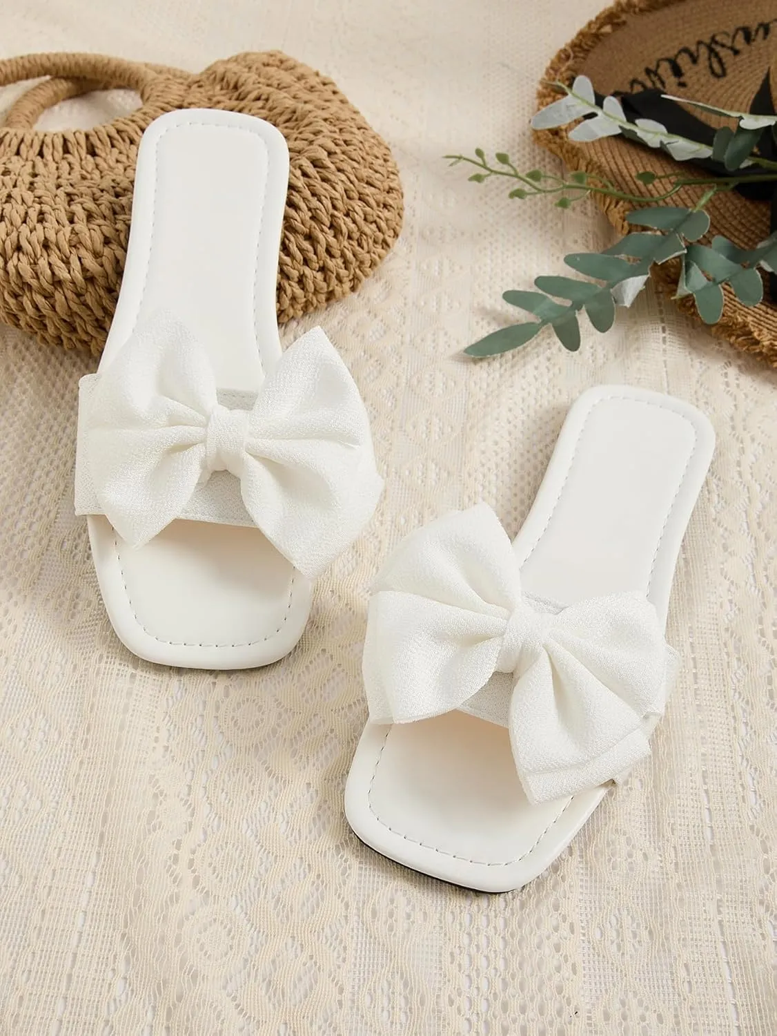 GORGLITTER Women's Bow Flat Sandals Cute Slip on Slide Dressy Vacation Sandals
