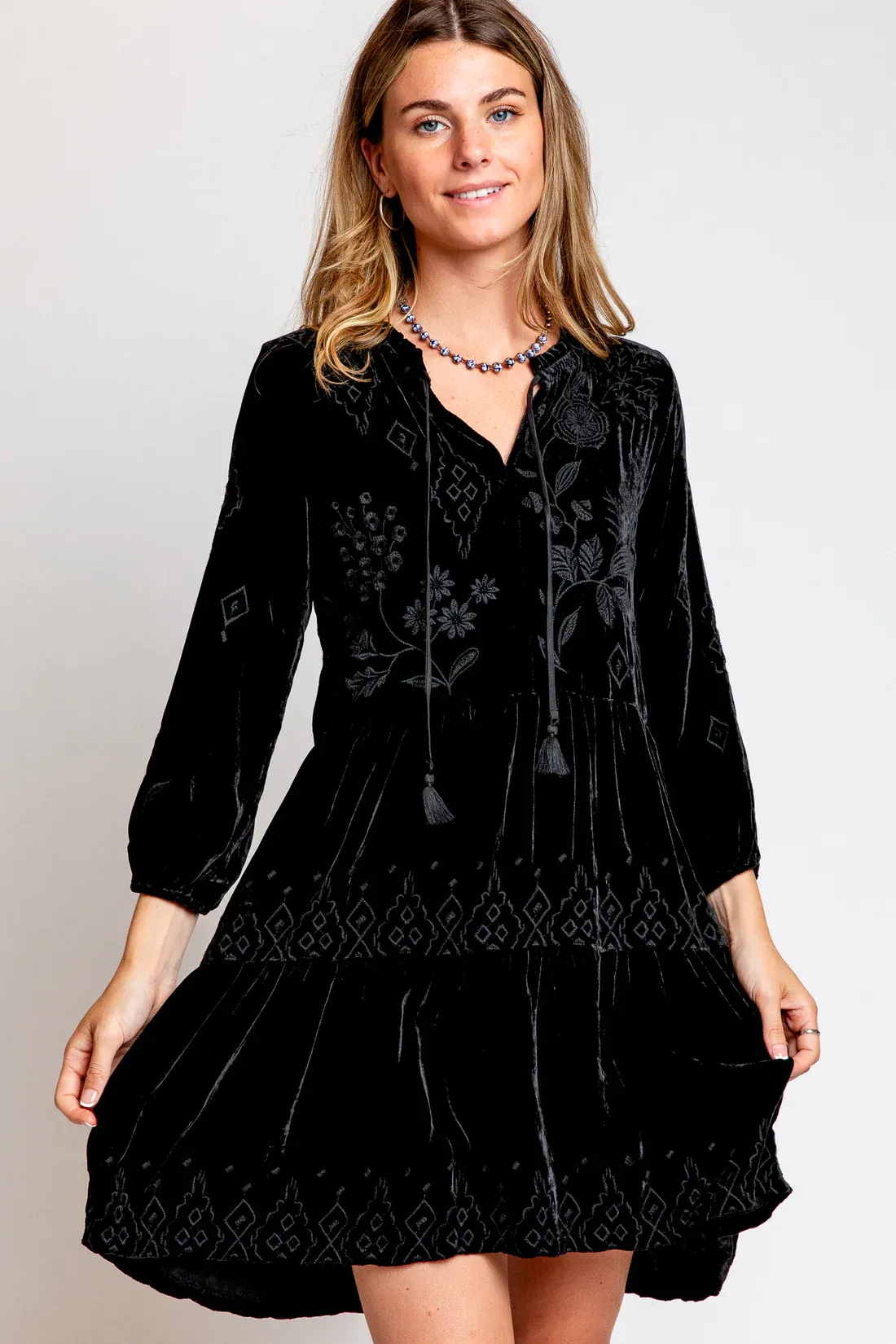 Johnny Was Ivey Velvet Field Tiered Dress | Black