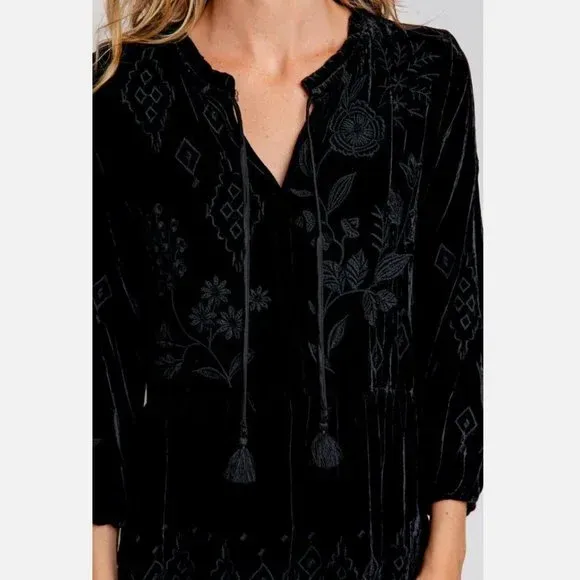 Johnny Was Ivey Velvet Field Tiered Dress | Black