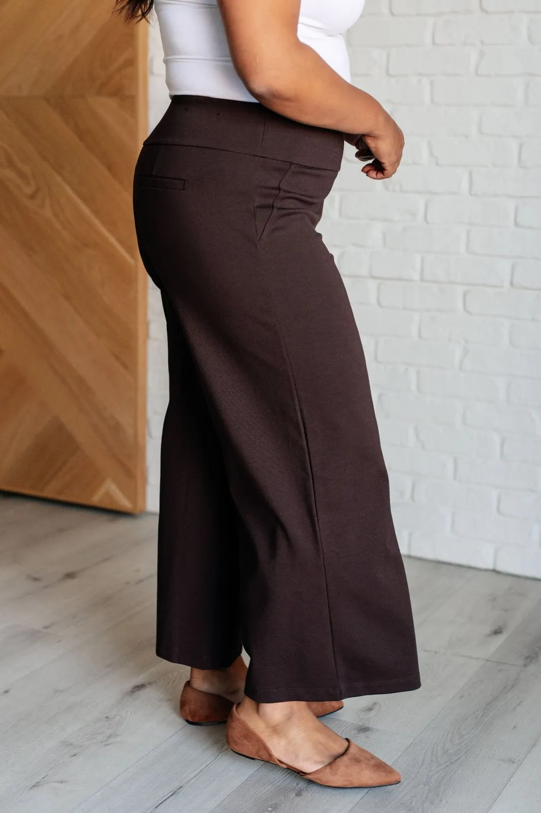 Magic Wide Leg Crop Pants in Brown