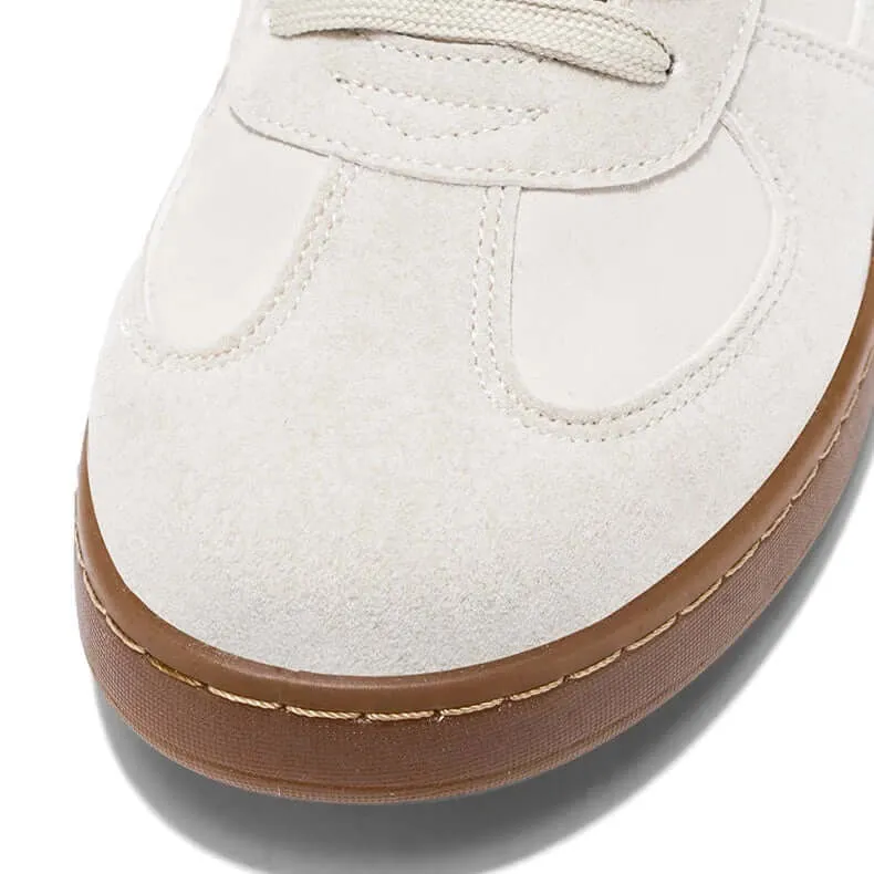 Men's Retro Suede Perforated Low-Top Sneakers