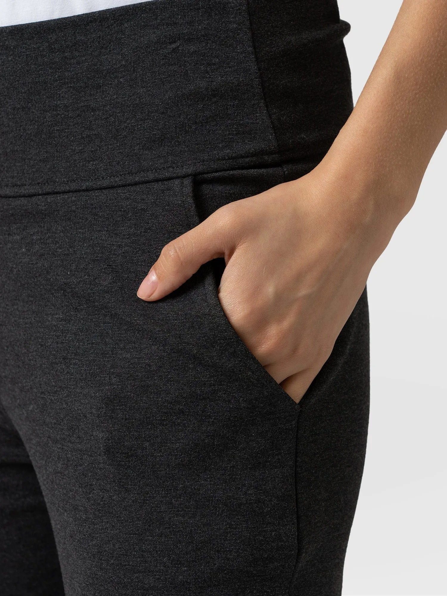 Runway Pant - Charcoal