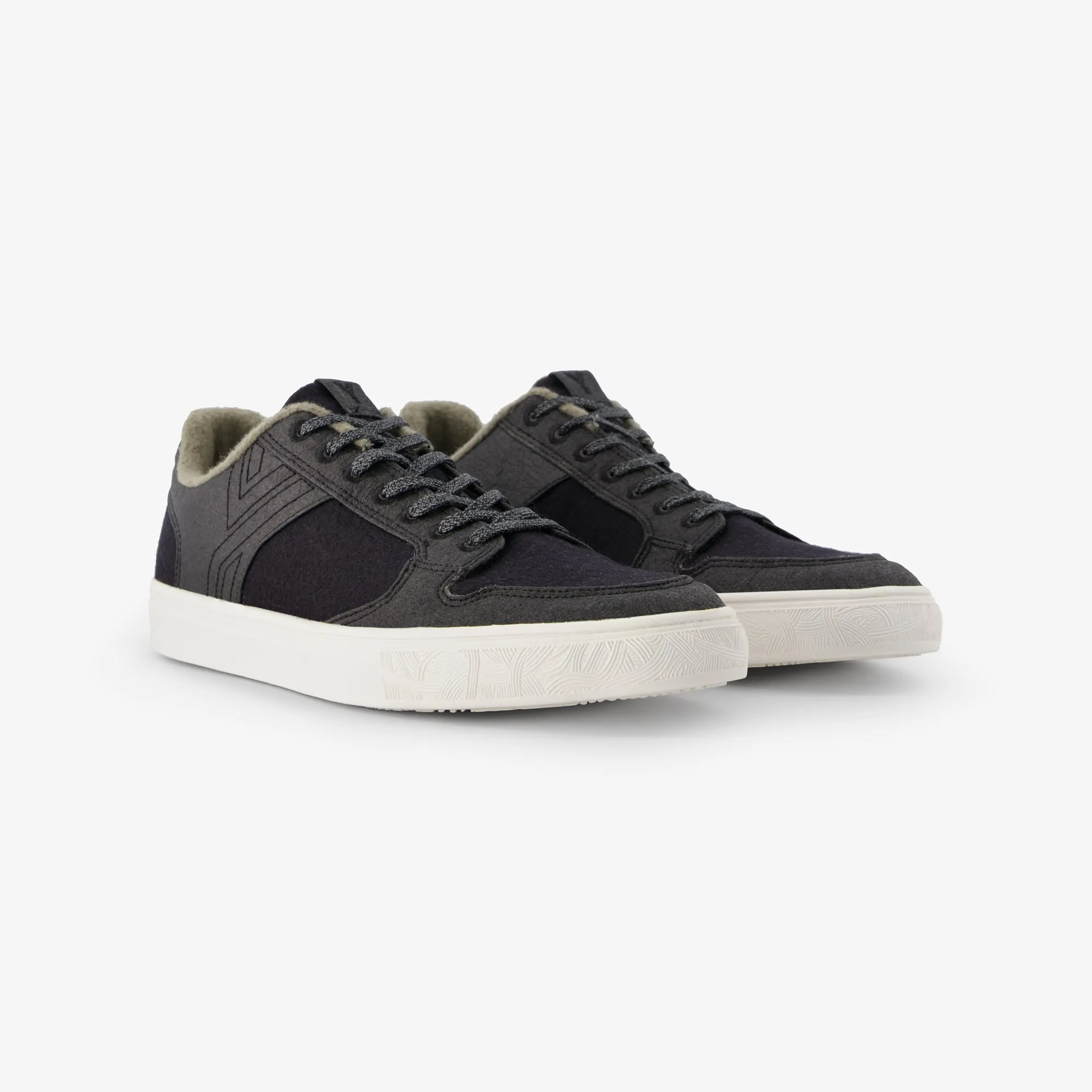 Strato Wool - Black / White