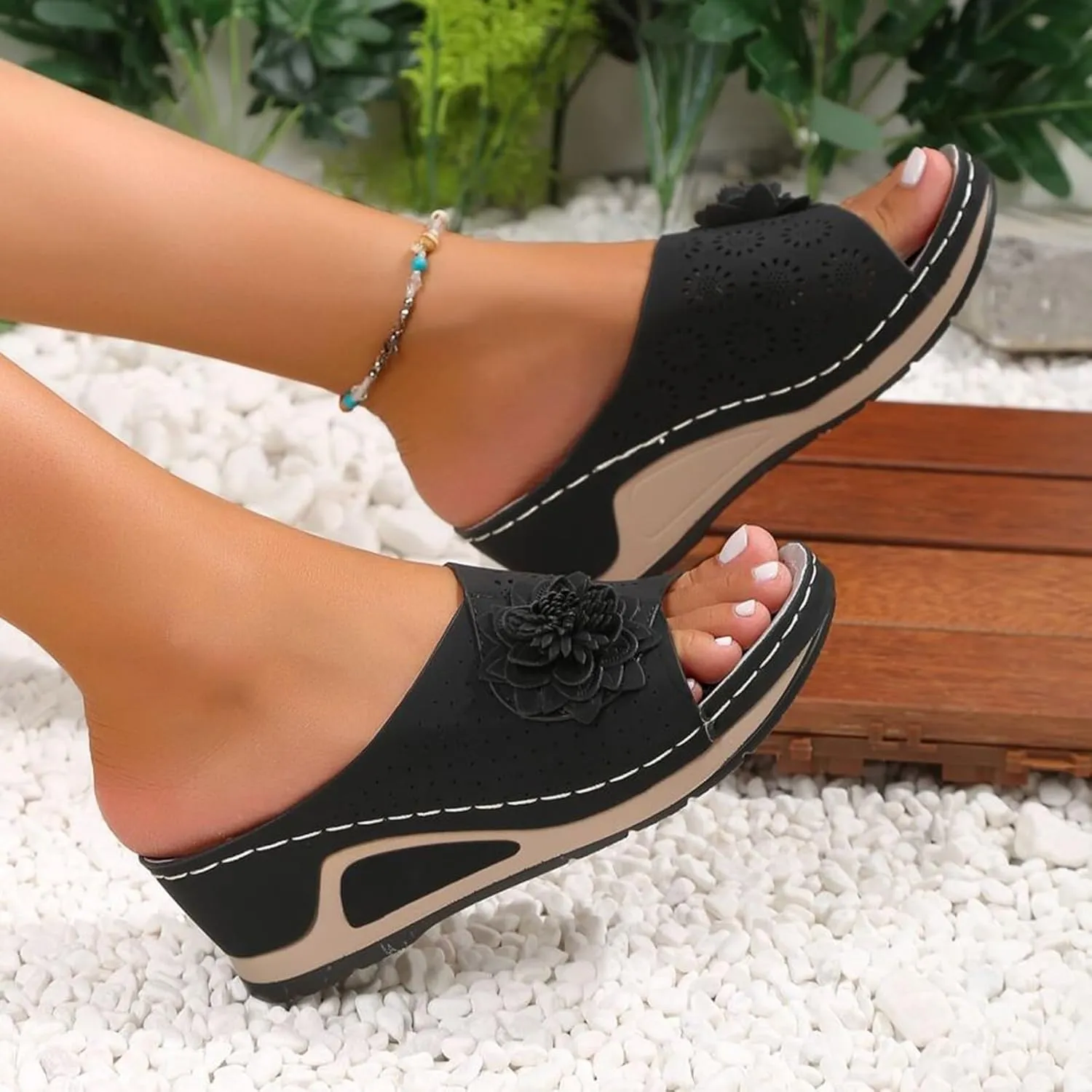 Wedge Sandals for Women Hollow Out Flower Sandal Women's Leather Soft Insole Orthopedic Arch Support Sandals Bohemian Casual Comfy Slides Flat Beach Shoes Moccasins Dressy Open-Toe Wedge Sandal