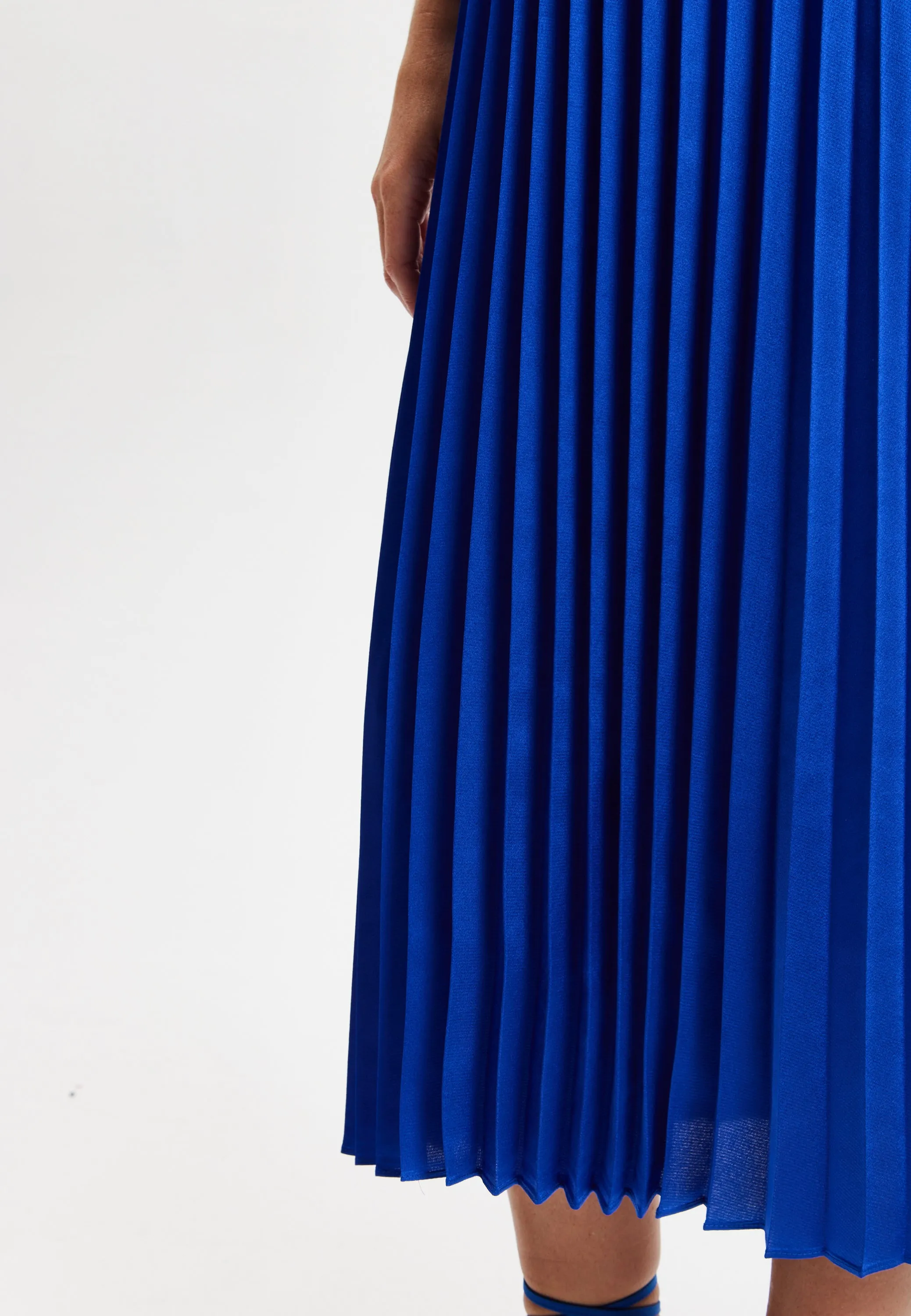 Women's Midi Dress with Pleat Details and V-Neck in Royal Blue - Liquorish